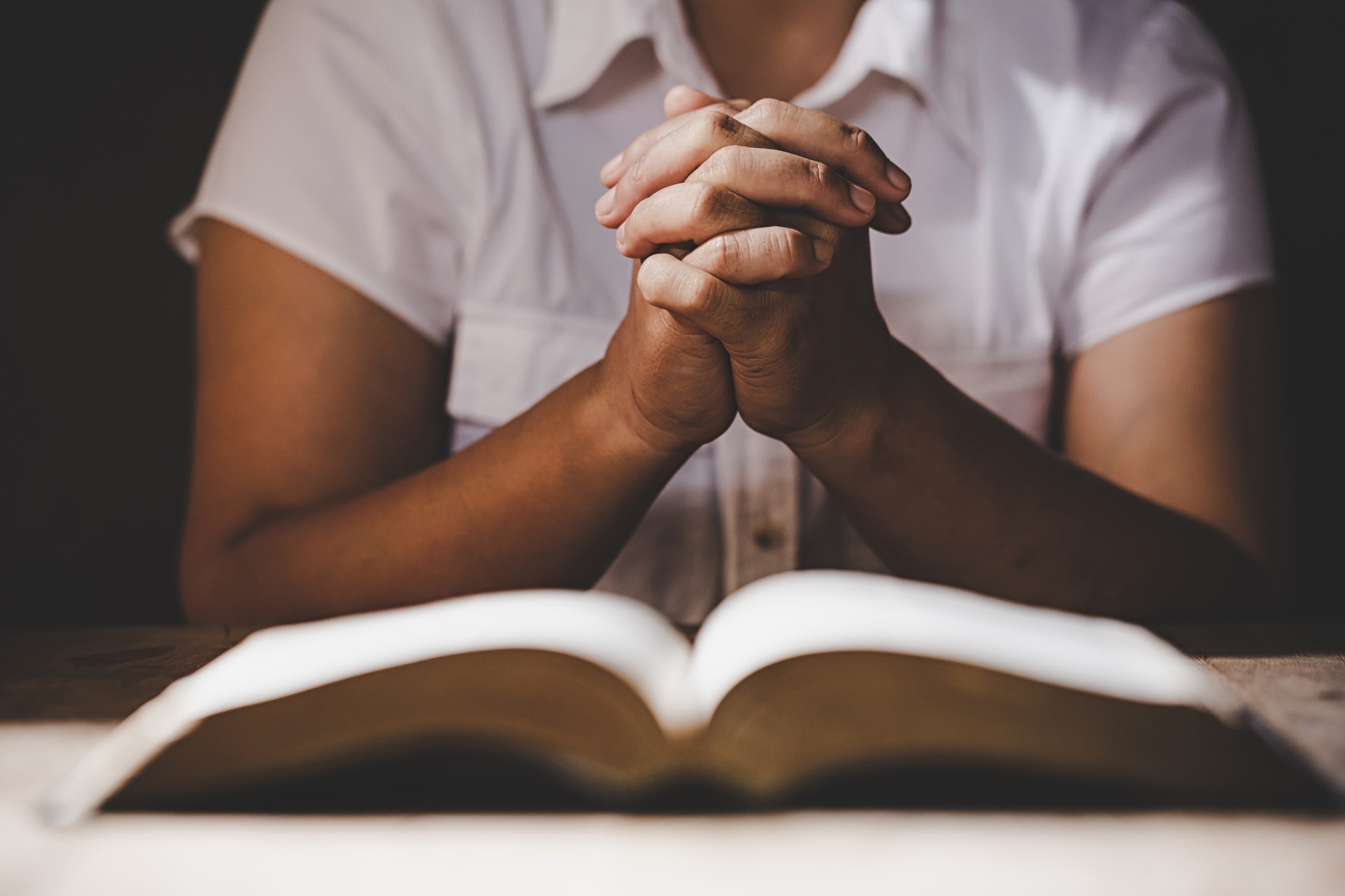 A praying woman